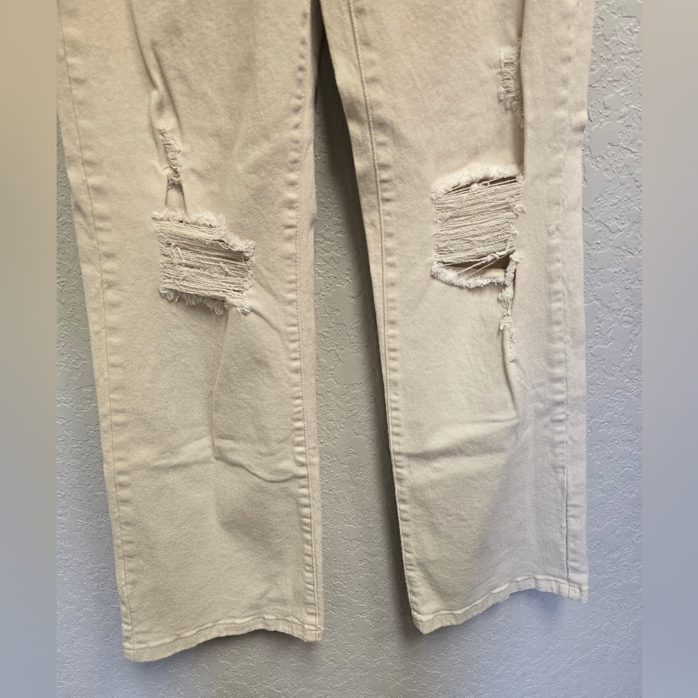 Lucky & Blessed High Rise Cream Distressed No Gap Boot cut Wide Leg Jeans Size 6 - Picture 4 of 7